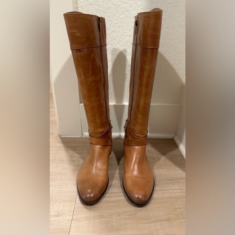 Brown Riding Boots Gem